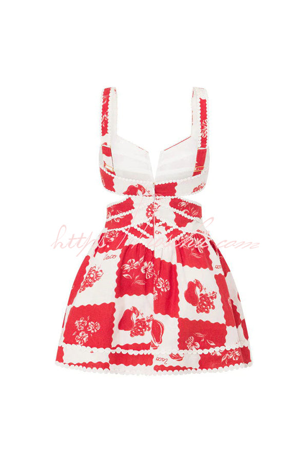 Melina Leinen-Minikleid mit einzigartigem Print, Zierborten, Cut-Outs und Taschen