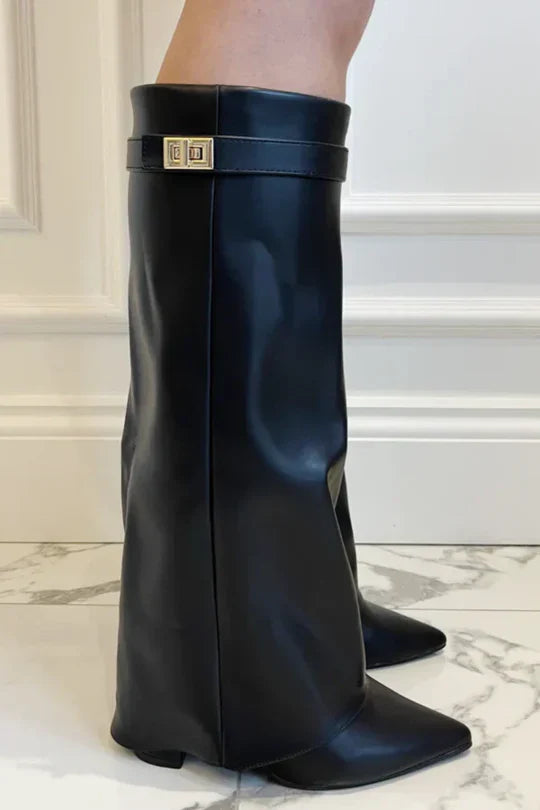 ChicSchritt™ / Absatzstiefel mit trendiger Silhouette