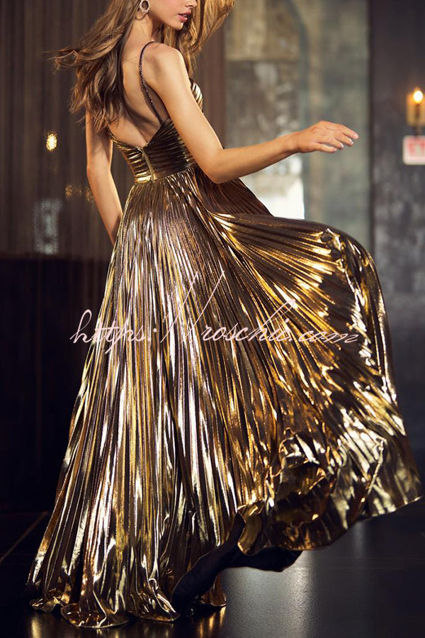 Elfriede Metallic Maxikleid mit Kreuzträgern, Cut-Out, Schlitz und Faltenrock im Queen-Stil