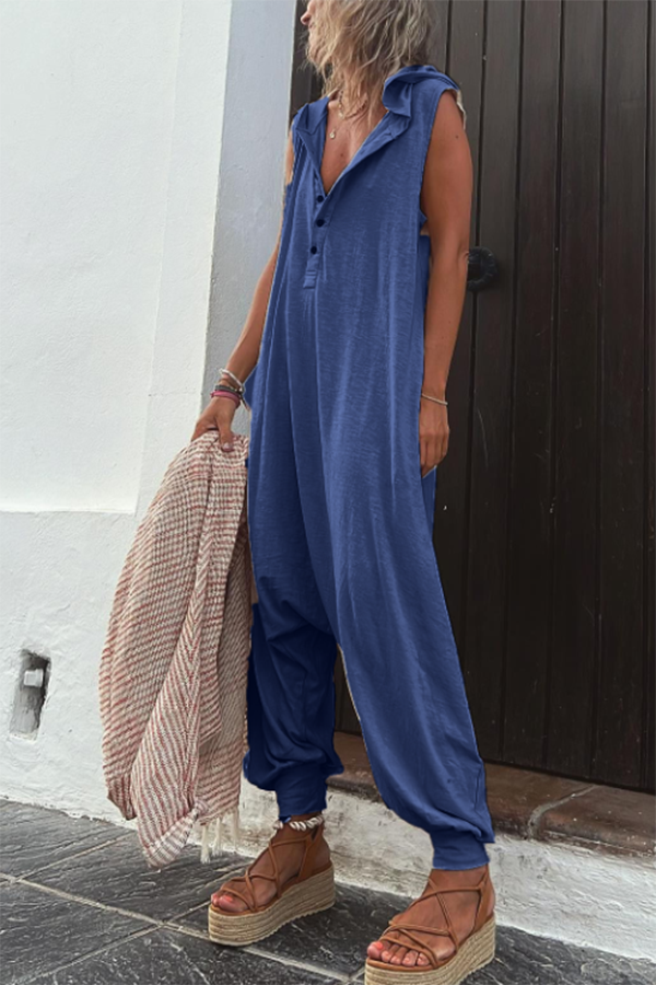 Tilda Jumpsuit mit Kapuze und halber Knopfleiste, mit Taschen