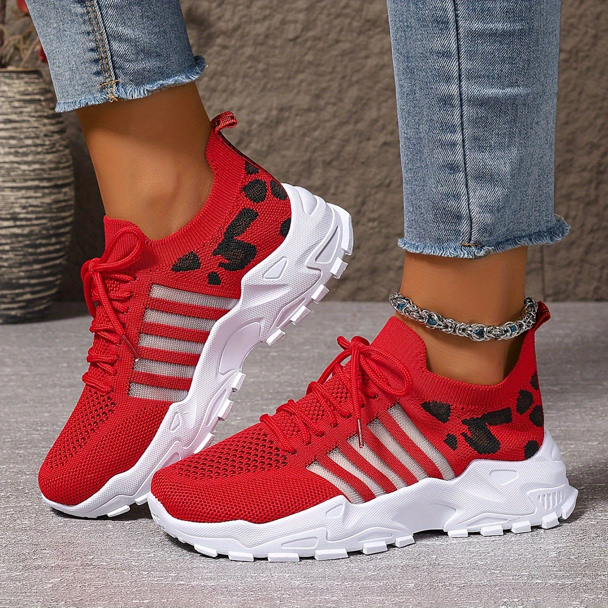 Damen Orthopädie-Sneaker mit breiter Zehenbox | Leichtes Mesh & stoßdämpfende Sohle | Rutschfest für Alltag & lange Wege