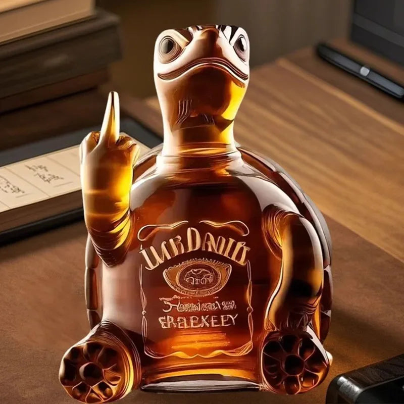 SchildiSchluck™ / Hochwertige Schildkröten-Whiskeyflasche