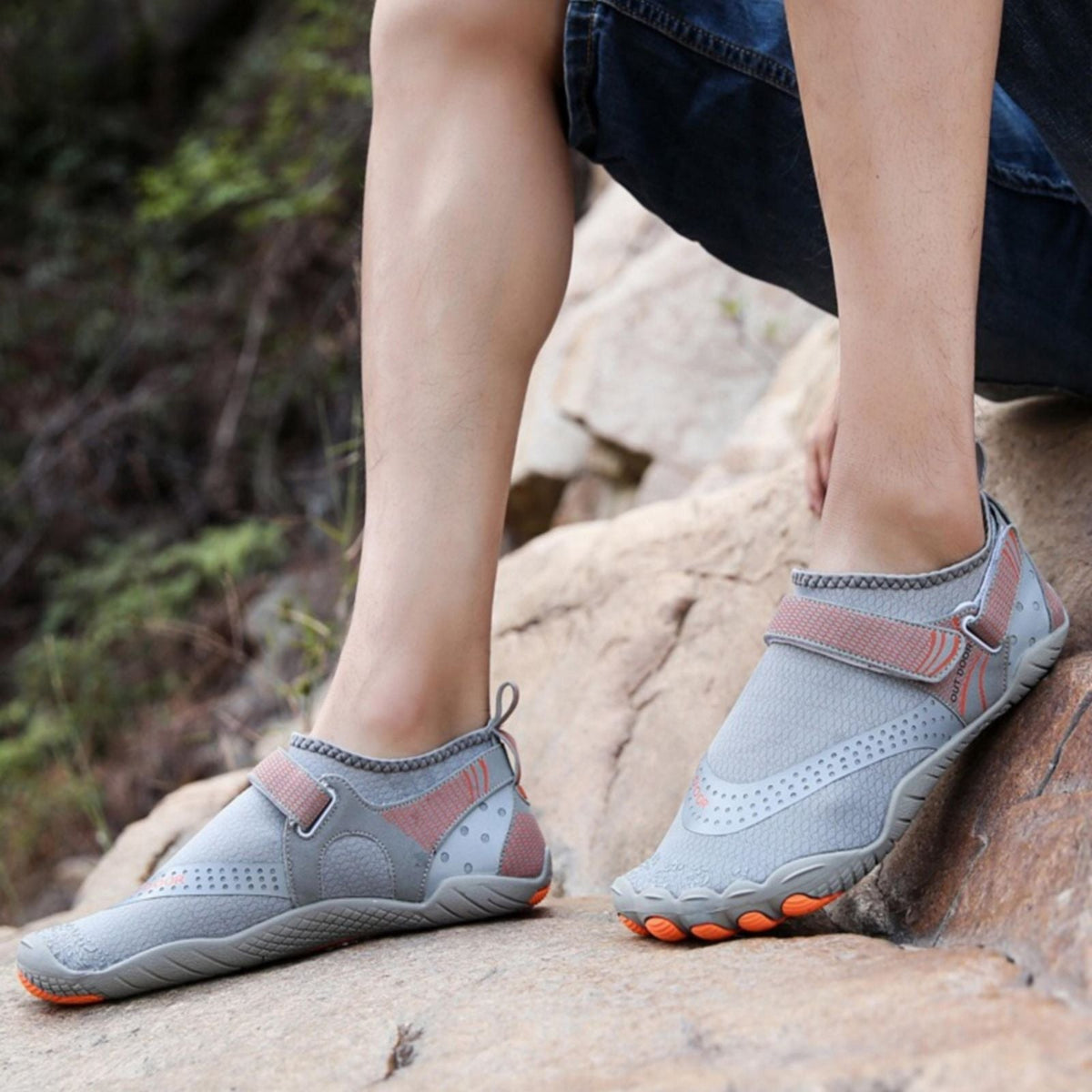 Wasserschuhe | Rutschfeste Profilsohle | Leichte orthopädische Stütze | WellenWandler