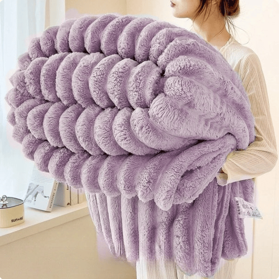 KuschelKaro™ / Gestreifte Flanell-Fleece-Decke - Kuscheln Sie Sich Stilvoll Ein!