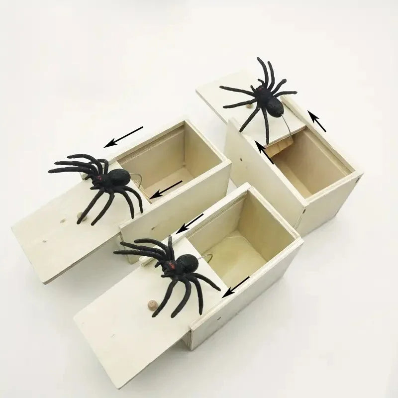 SchreckSchachtel™ / Die Ultimative Spinnen-Streichbox