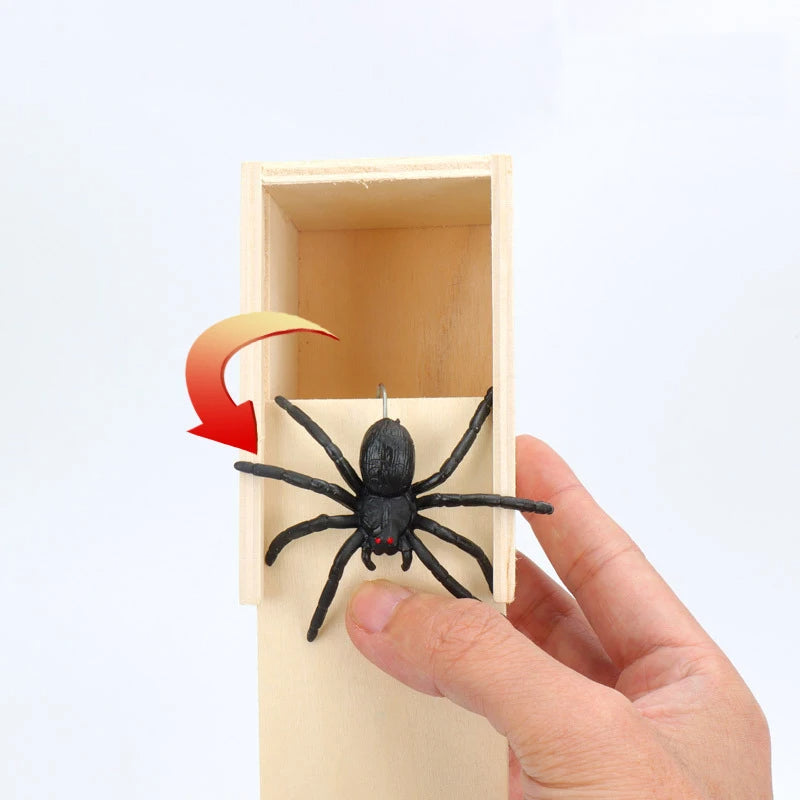 SchreckSchachtel™ / Die Ultimative Spinnen-Streichbox