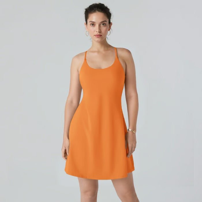 FitFinesse™ / Rückenfreies Fitnesskleid für mühelosen Stil und optimalen Halt - Sopheria