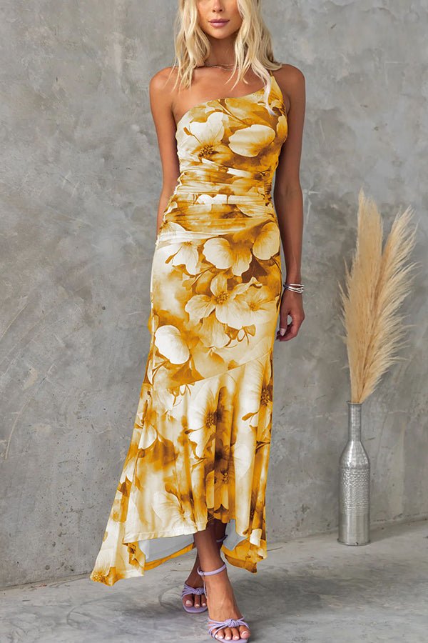 Friederike Asymmetrisches Maxikleid aus Netzstoff mit Blumenmuster und Raffung - Sopheria
