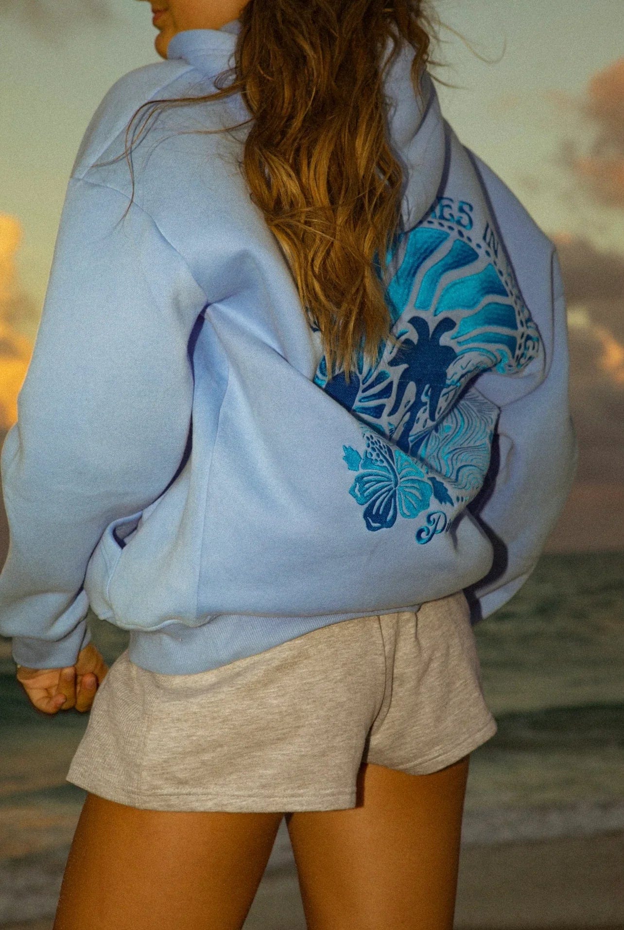Tanja™ / Sonnenuntergang Wellen Hoodie