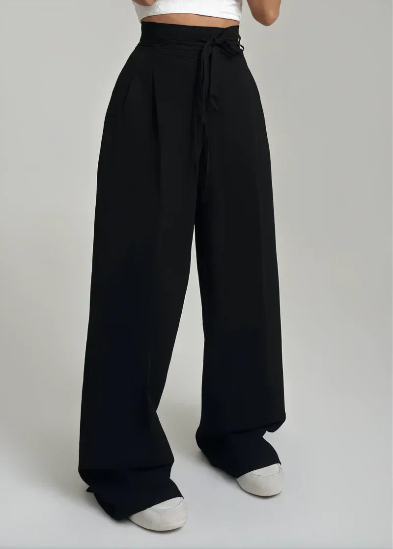 LENA – Weit geschnittene High-Waist-Hose