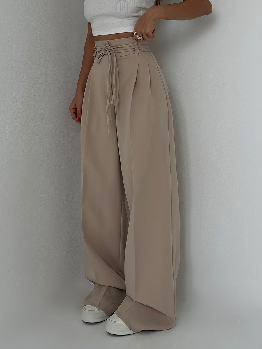 LENA – Weit geschnittene High-Waist-Hose - Sopheria