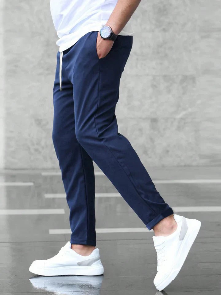 Movaro / Elastische Herrenhose mit modernem Slim Fit - Sopheria