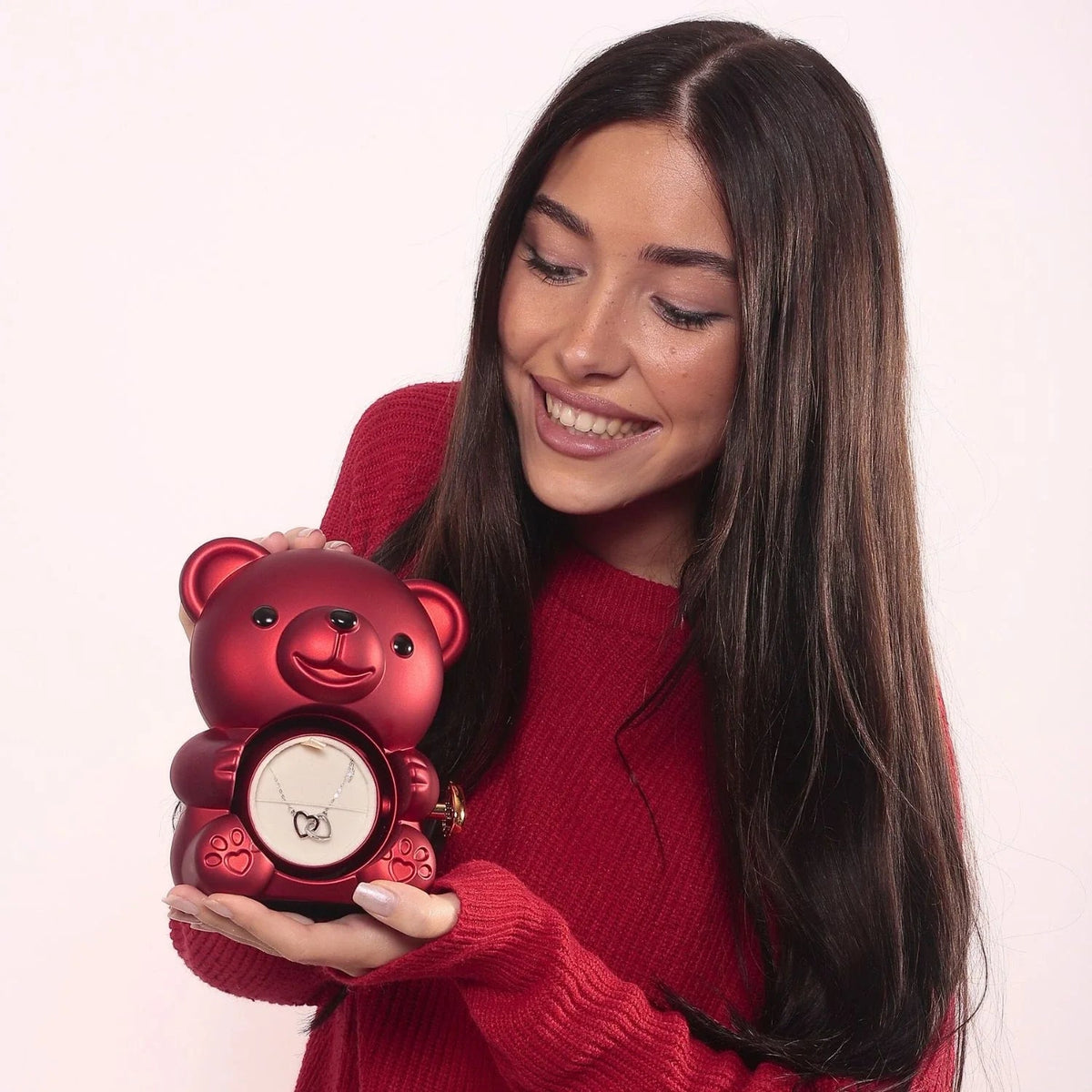 Rosenherz – Teddybär-Geschenkbox mit ewiger Rose & gravierter Halskette - Sopheria