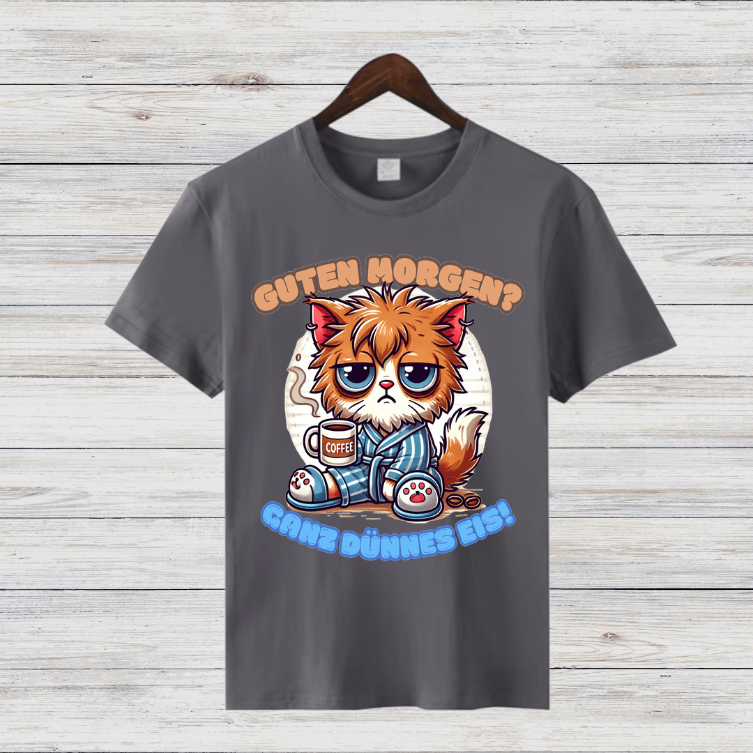 Schlafmuffel Katze | Lustiges Morgenmuffel-Shirt | Humorvolles Katzen-Design | Statement-Shirt für Kaffeeliebhaber - Sopheria