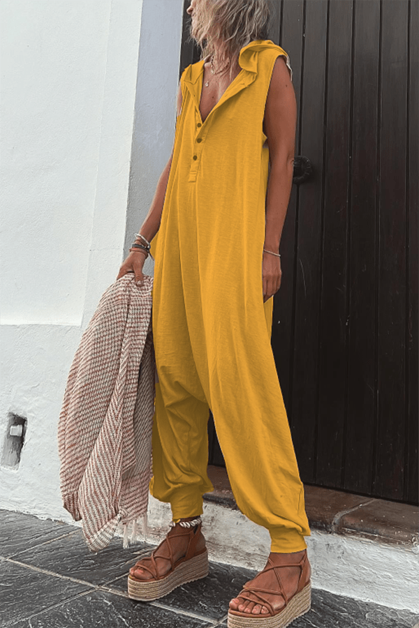 Tilda Jumpsuit mit Kapuze und halber Knopfleiste, mit Taschen - Sopheria