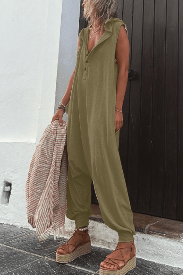 Tilda Jumpsuit mit Kapuze und halber Knopfleiste, mit Taschen - Sopheria