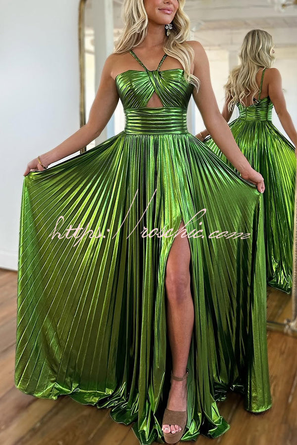 Elfriede Metallic Maxikleid mit Kreuzträgern, Cut-Out, Schlitz und Faltenrock im Queen-Stil