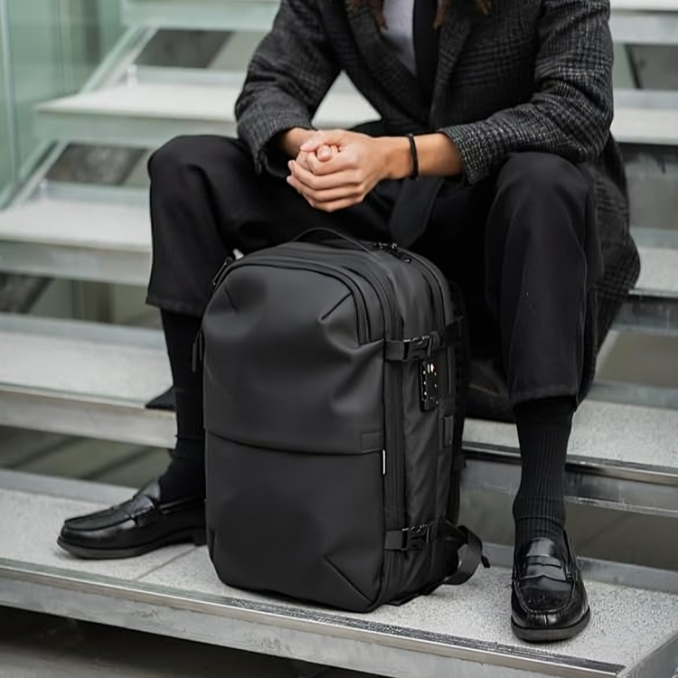 ReiseRaum™ / Vielseitiger Reise-Rucksack