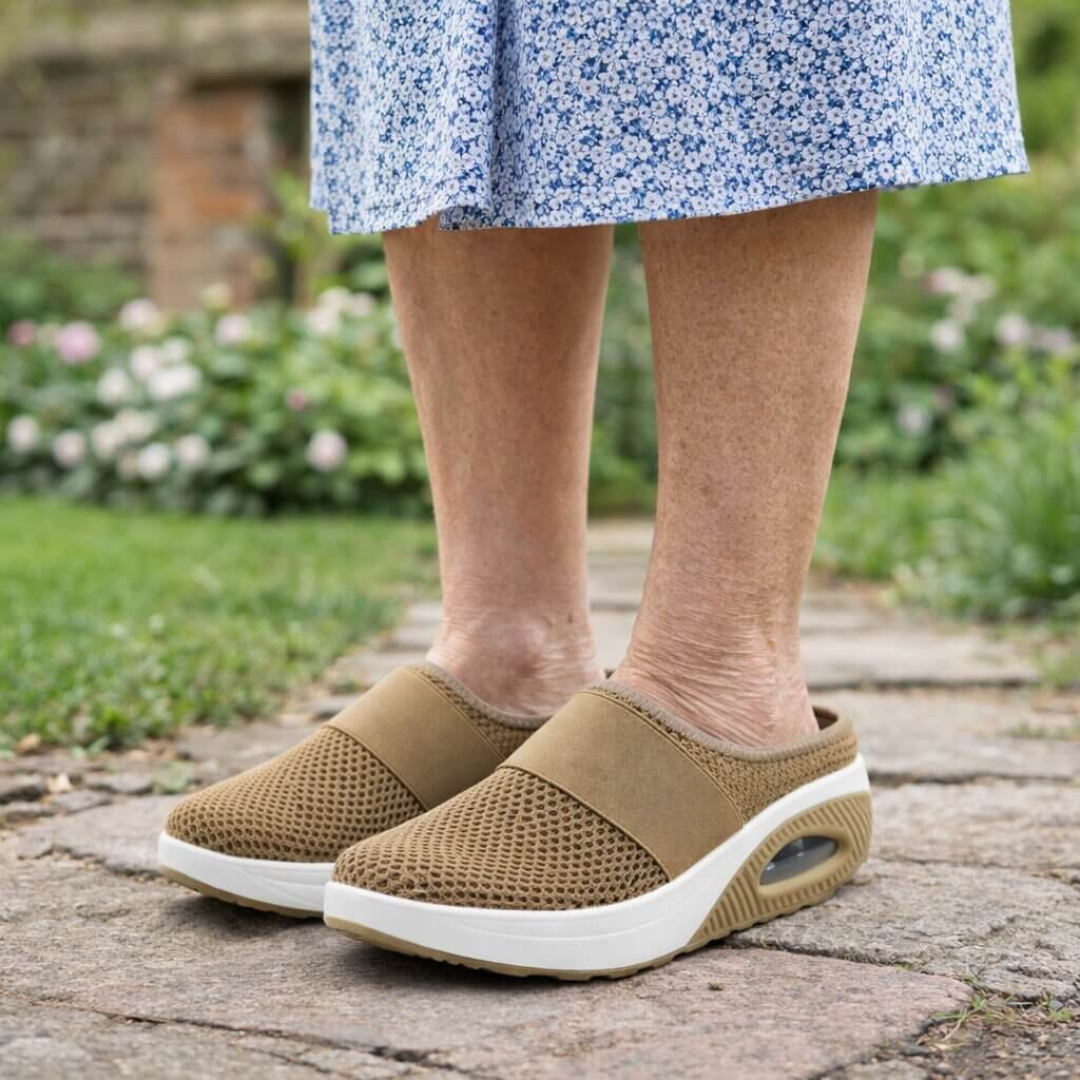 Orthopädische Hausschuhe | Einfaches Reinschlüpfen | Atmungsaktives Mesh | Solevia
