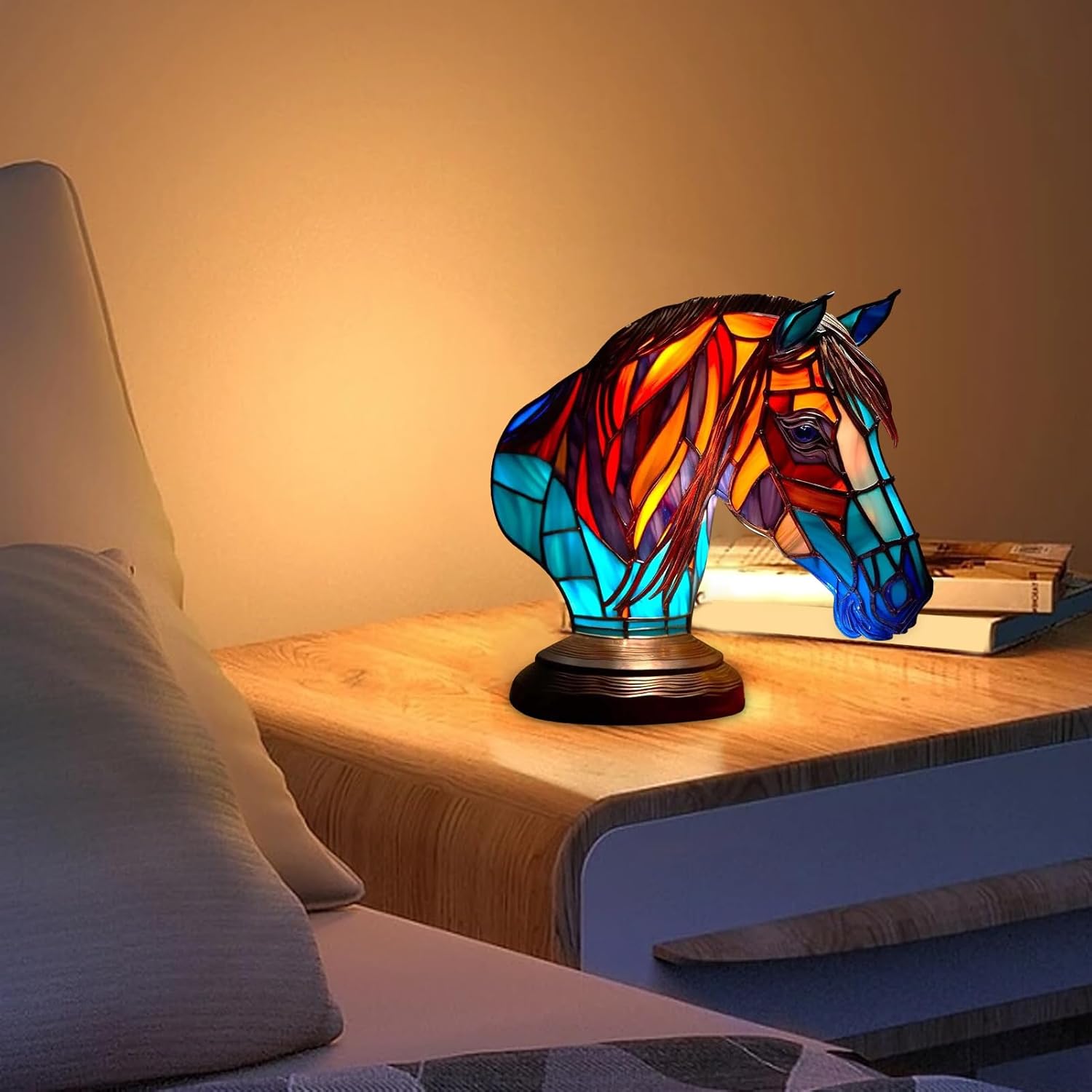 LeuchtPferd - handgefertigte Lampe, die Herzen erstrahlen lässt