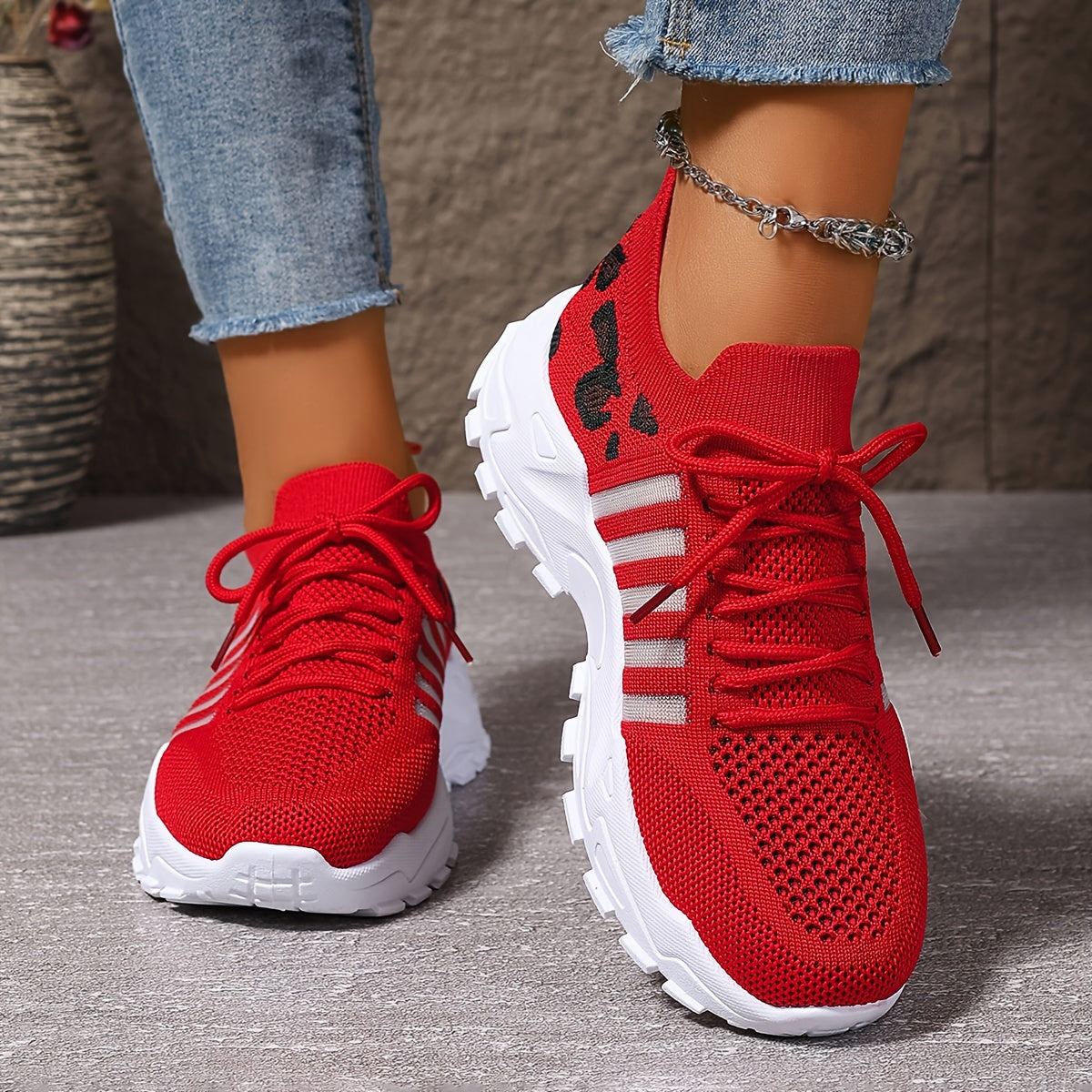 Damen Orthopädie-Sneaker mit breiter Zehenbox | Leichtes Mesh & stoßdämpfende Sohle | Rutschfest für Alltag & lange Wege