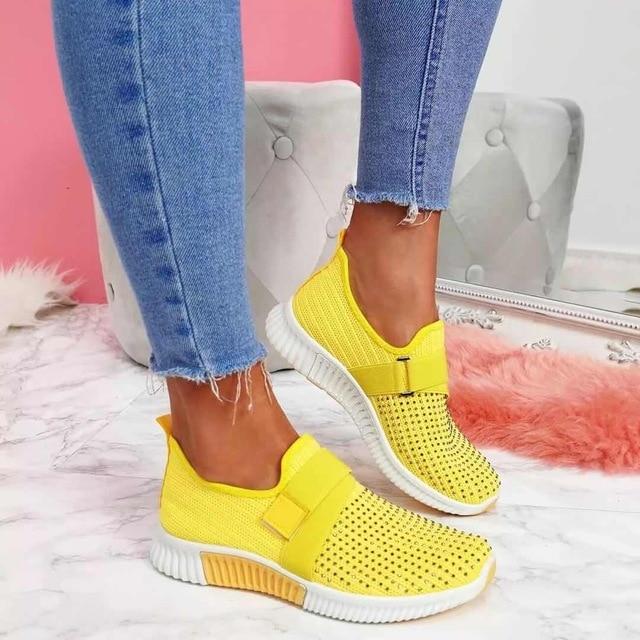Damen Slip-On Sneaker mit Klettverschluss | Bequeme Freizeitschuhe mit Dämpfender Sohle | Leicht & Atmungsaktiv