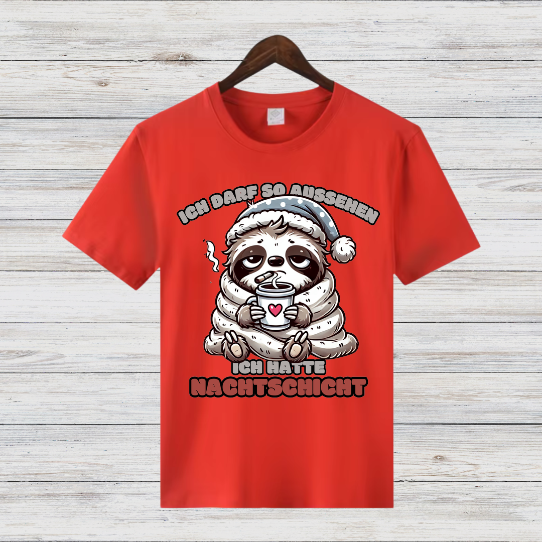 Faultier Nachtschicht | Lustiges Wintershirt | Humorvolles Design für kalte Tage | Statement Shirt | Damen T-Shirt