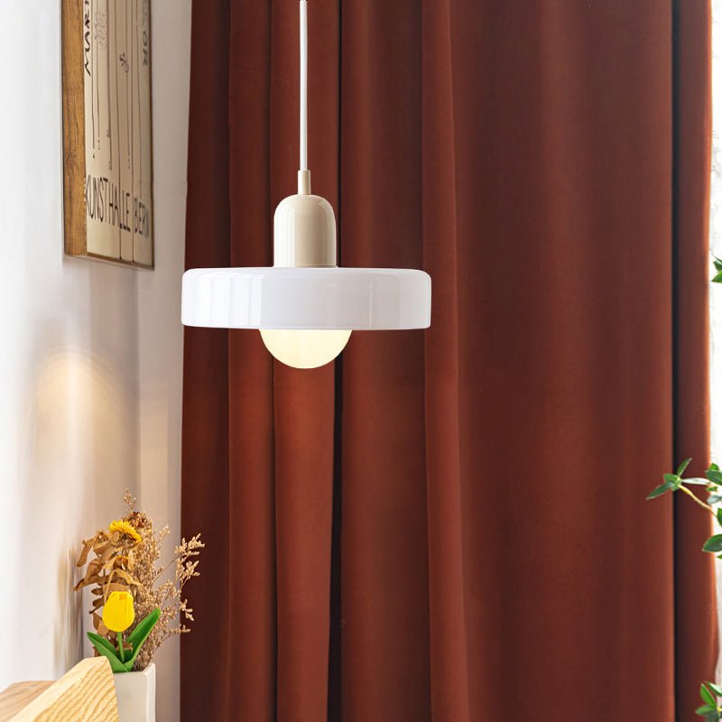 Aurelio™ | Bauhaus-Pendelleuchte aus farbigem Glas - Sopheria