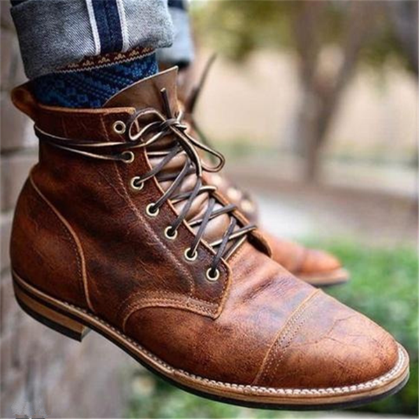 Martialisch | Stiefeletten aus Leder