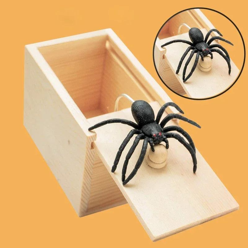 SchreckSchachtel™ / Die Ultimative Spinnen-Streichbox