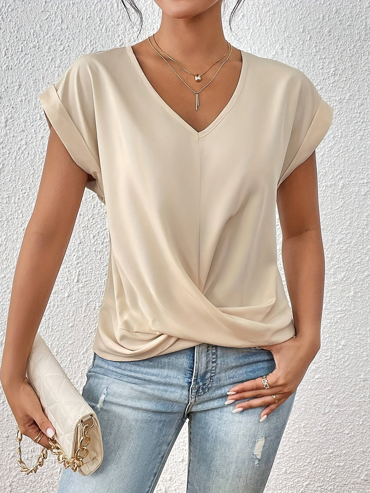 Elsa™ | Lässiges T-Shirt mit V-Ausschnitt - Sopheria