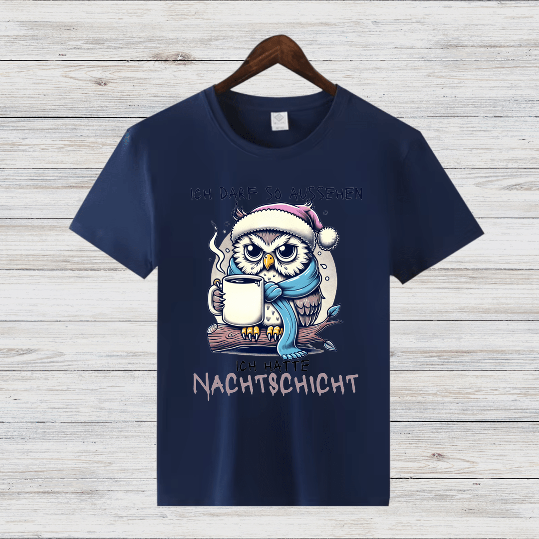 Eulen Nachtshirt | Lustiges T-Shirt für Nachtschicht-Liebhaber | Humorvolles Winterdesign | Statement Shirt für kalte Tage - Sopheria