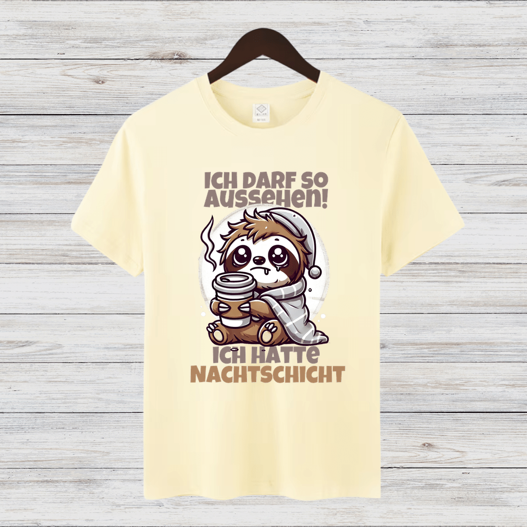 Faules Faultier | Lustiges Nachtshirt | Humorvolles Winterdesign | Statement Shirt für Frauen - Sopheria