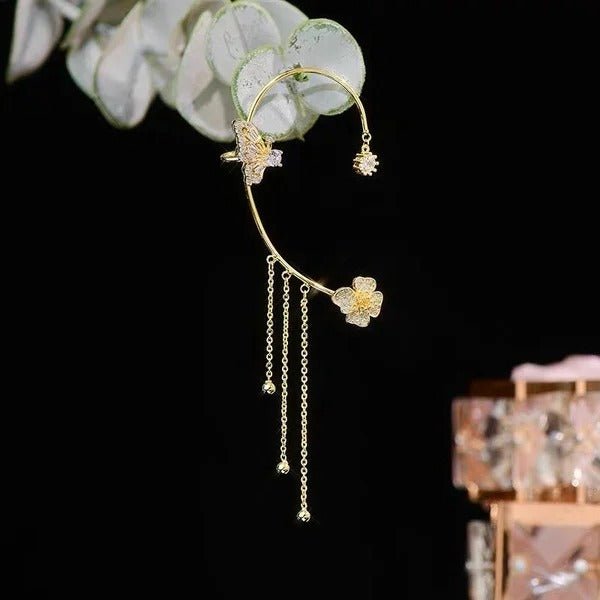 FunkelFalter™ / Ohrringe mit Schmetterlings- und Blumenquasten - Sopheria