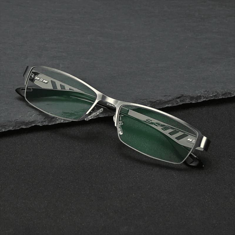 GloGläser™ / Die All-in-One-Sehbrille – Sehen Sie alles, tragen Sie nur ein Paar - Sopheria
