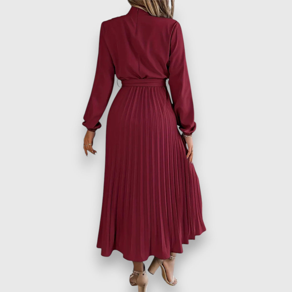 Isolde™ | Zeitlose Eleganz in einem Midikleid - Sopheria
