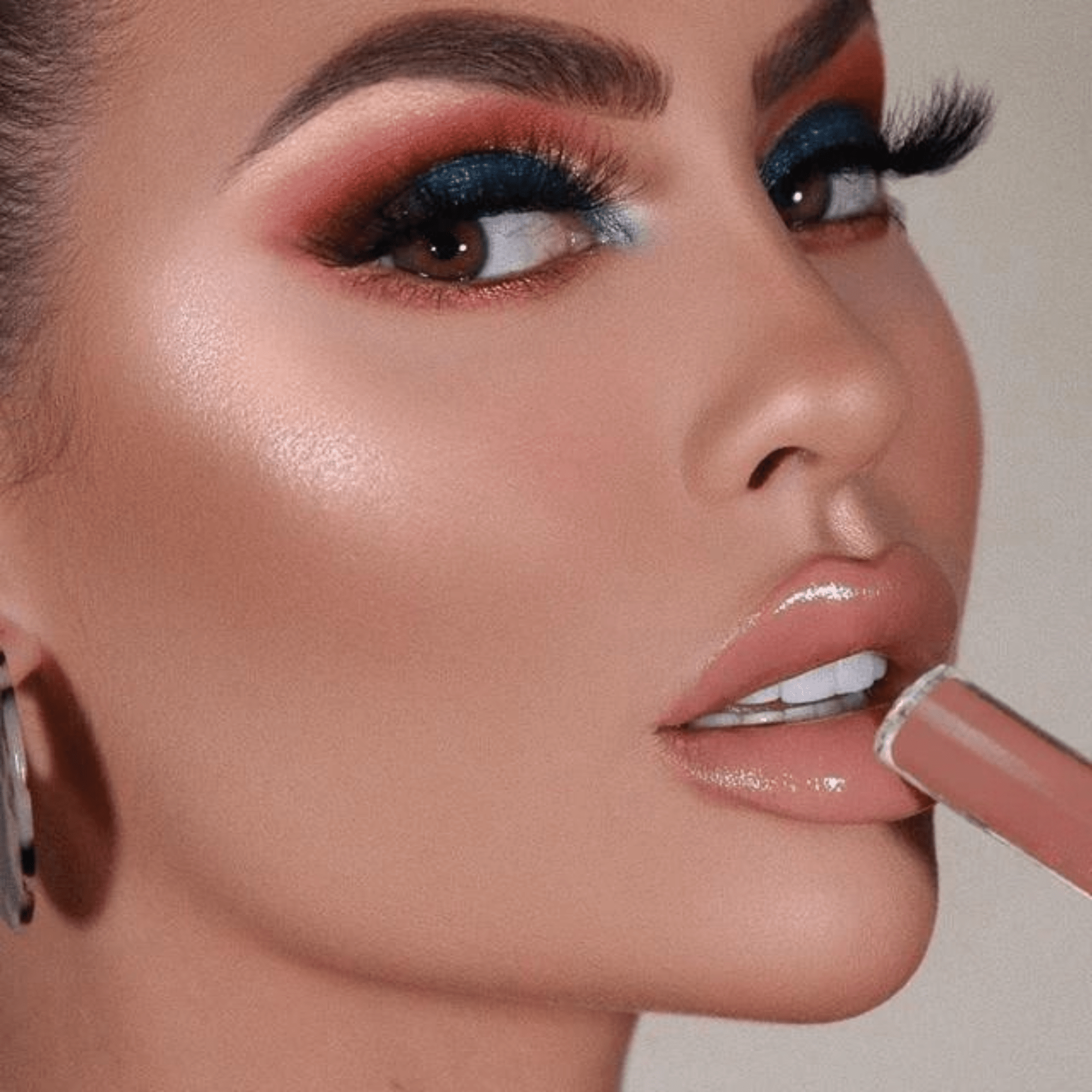 KussKollektion™ / Ultimatives 12-Farben-Creme-Lippenstift-Set - Farbe, die den ganzen Tag hält! - Sopheria
