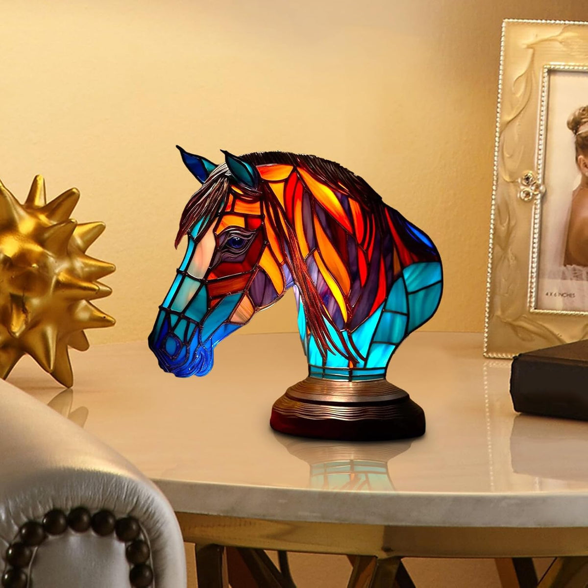 LeuchtPferd - handgefertigte Lampe, die Herzen erstrahlen lässt - Sopheria