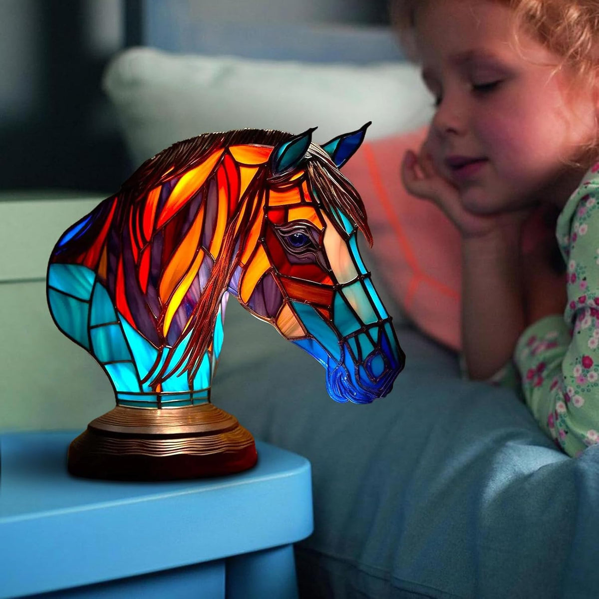 LeuchtPferd - handgefertigte Lampe, die Herzen erstrahlen lässt - Sopheria