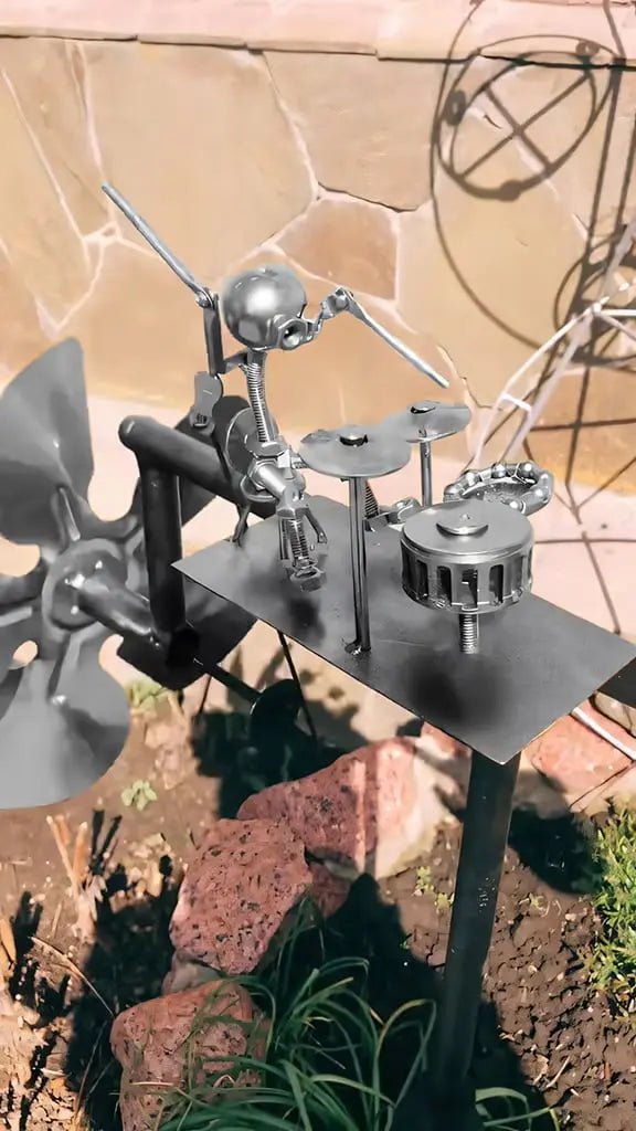 MelodieMühle™ / Bewegte Gartendeko mit Charakter - Sopheria