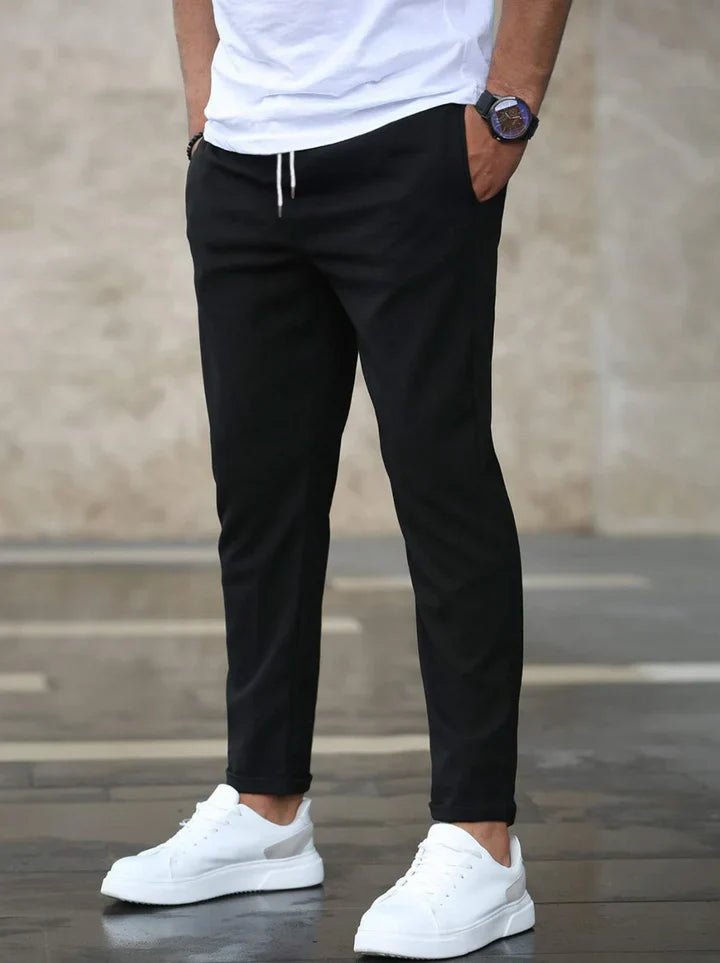 Movaro / Elastische Herrenhose mit modernem Slim Fit - Sopheria