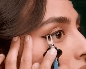 GlamGlide™ / Silikon-Eyelinerpinsel