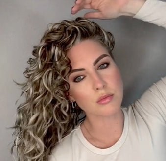 PflegePracht™ / Schonende Trocknung mit Salon-Effekt - Sopheria