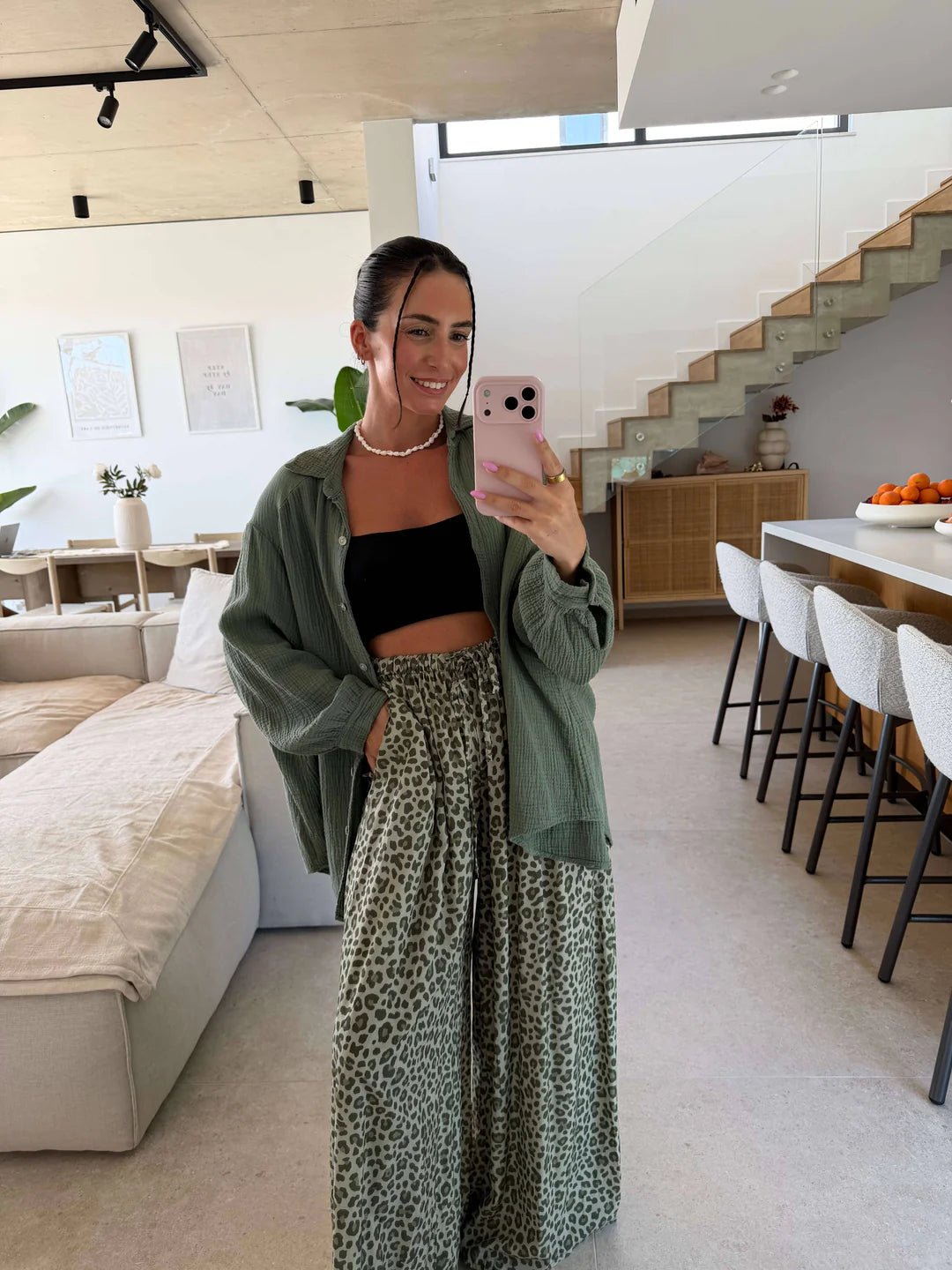 Wildelle / Weite Leoprint Hose für Komfort & Stil im Alltag - Sopheria