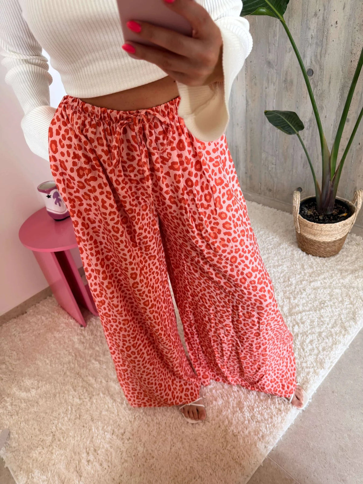 Wildelle / Weite Leoprint Hose für Komfort & Stil im Alltag - Sopheria